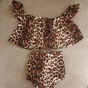Leopard Bummies & Off Shoulder Top